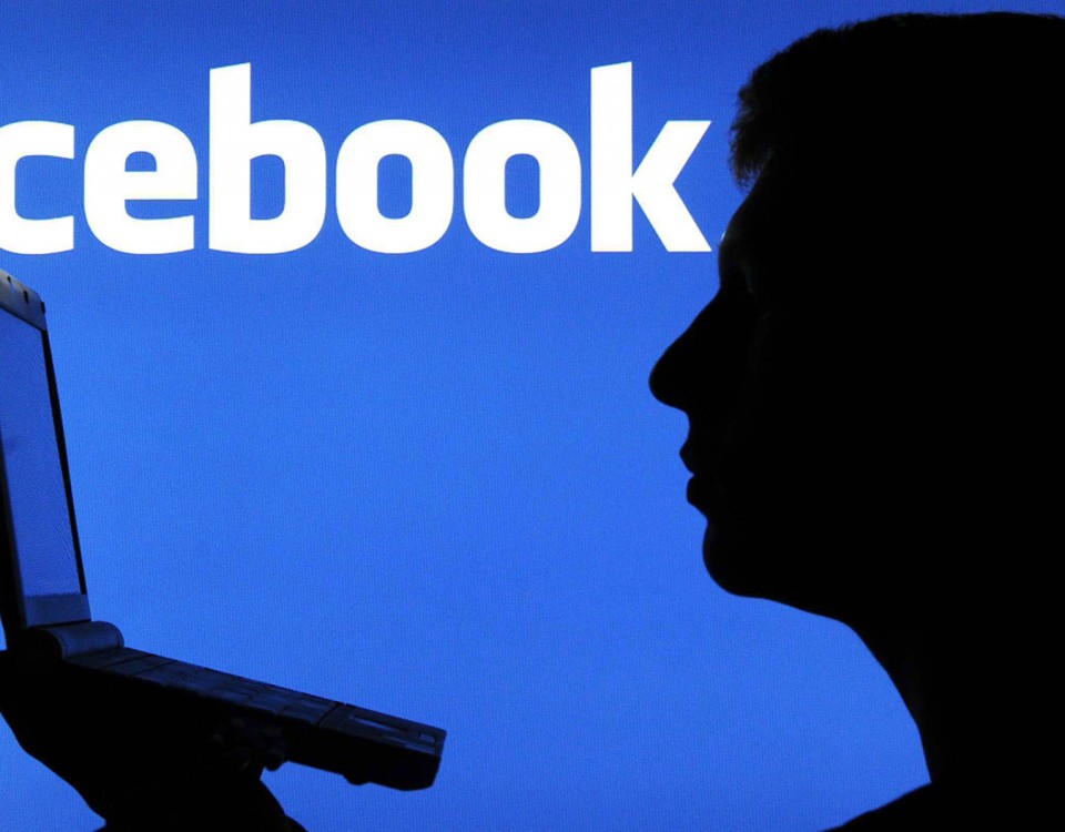 (ILLUSTRATION) An illustration dated 23 January 2012 shows the silhouette of a man in front of a screen with the logo of the online network Facebook in Hanover, Germany. Facebook is being criticized again and again for data privacy. Most recently, Facebook has introduced the Timeline, with which Facebook users can share moments of the entire life with other internet users online. Photo: Julian Stratenschulte  -ALLIANCE-INFOPHOTO